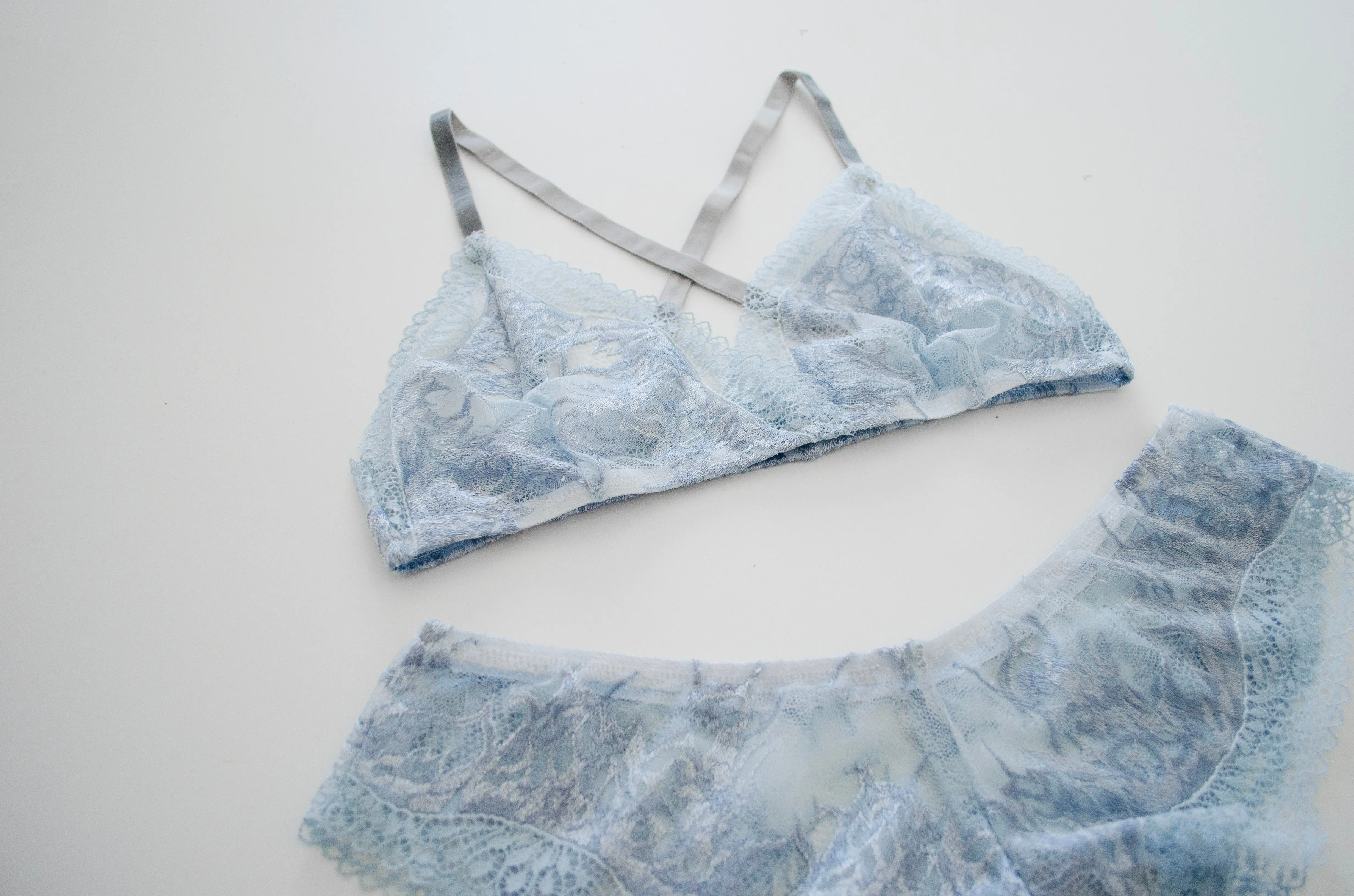 Frost Lace Bra