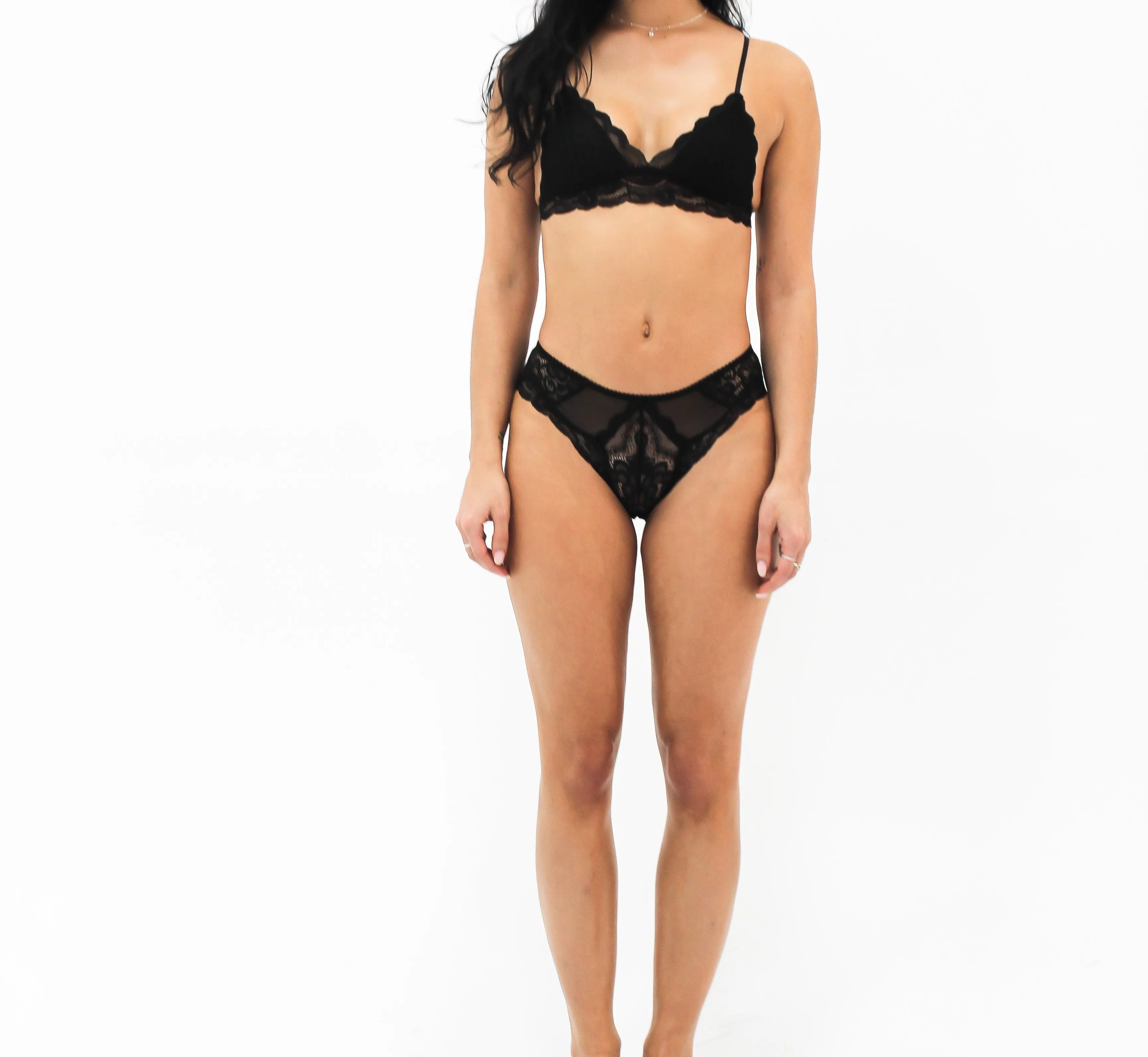 Lingerie July Black Bottom