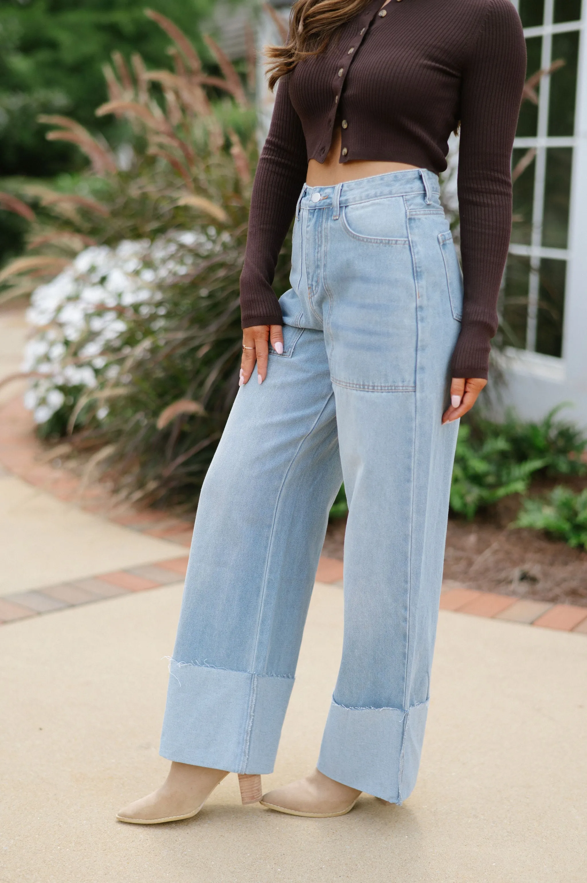 Mia Cuffed Jeans-Light Denim