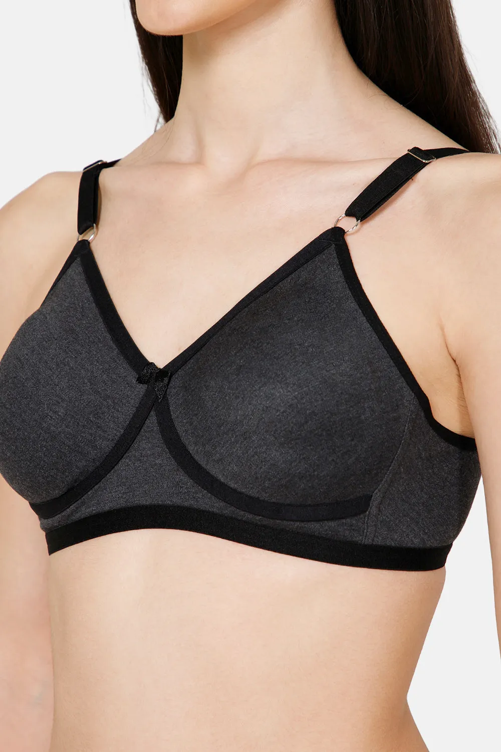 Naidu Hall Everyday T-Shirt Bra - Classi