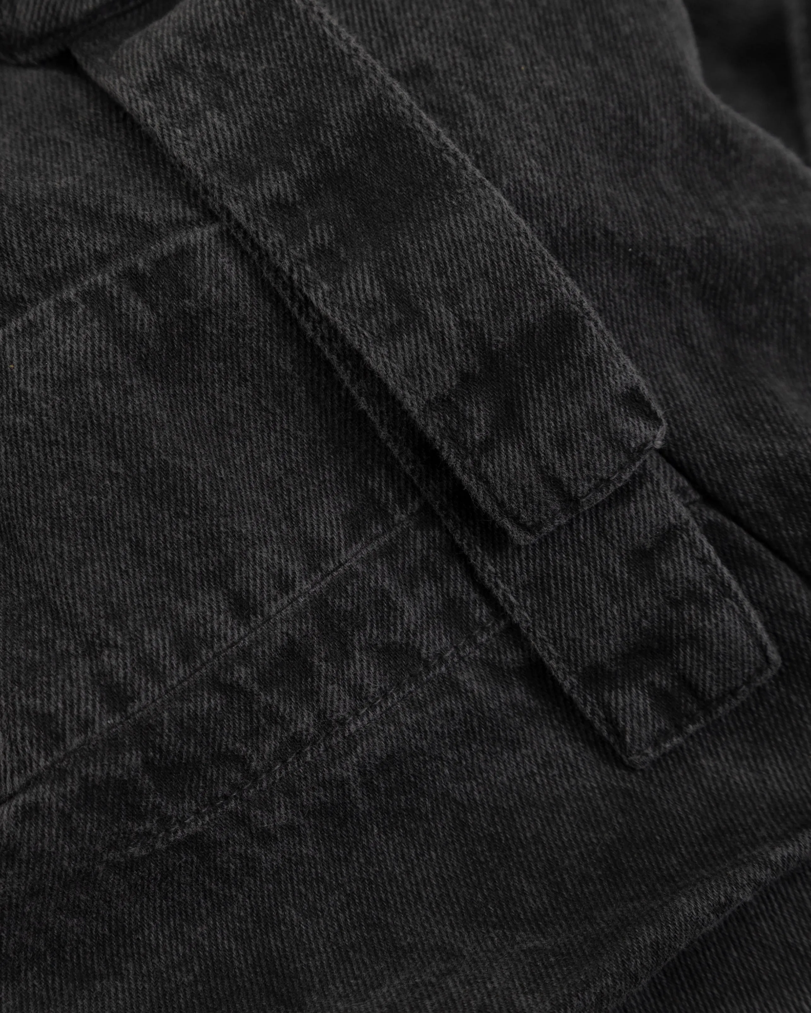 W Basics Multi-Pocket Cargo Jean Washed Black