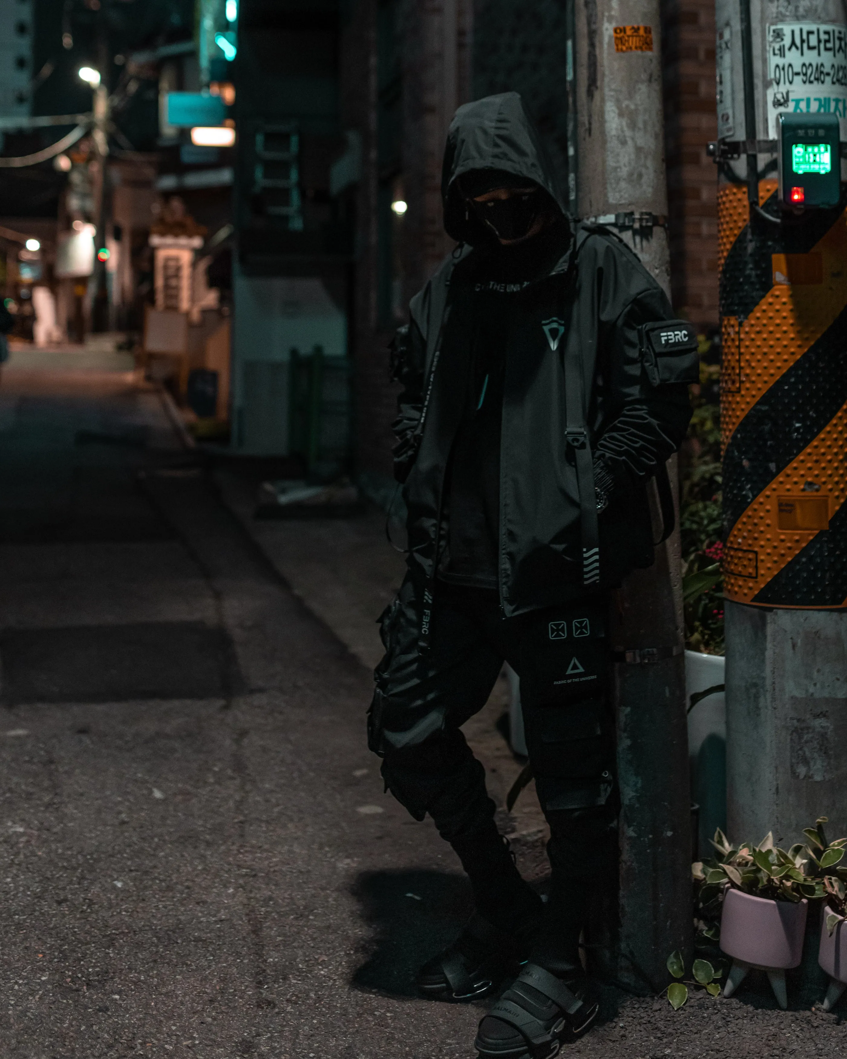 W-Type 02B Black Windbreaker